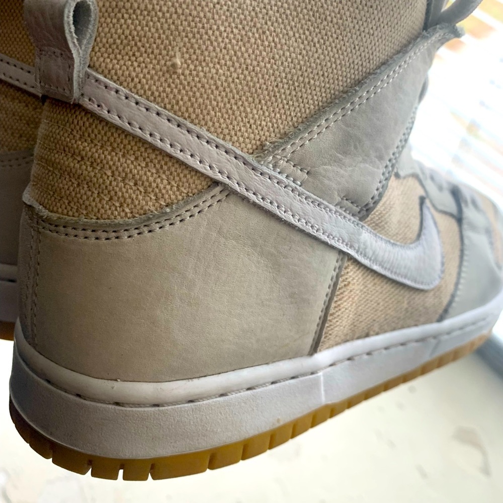 ‘Nike Dunks!